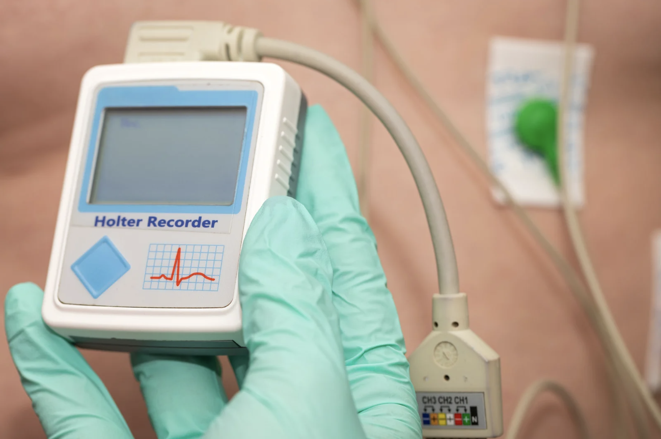 HOLTER CARDIACO